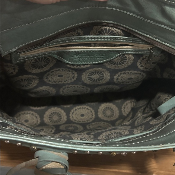 Large American West Navajo Soul genuine, leather, Zip Top Tote purse & wallet - Picture 3 of 15